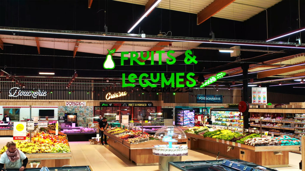 enseigne suspendue fruits et légumes